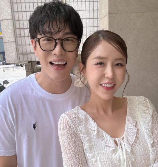 문원, 신지. 사진 | 신지 SNS