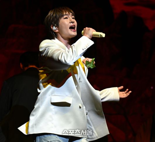 온유, 노래도 예쁘게 하네~ [포토]