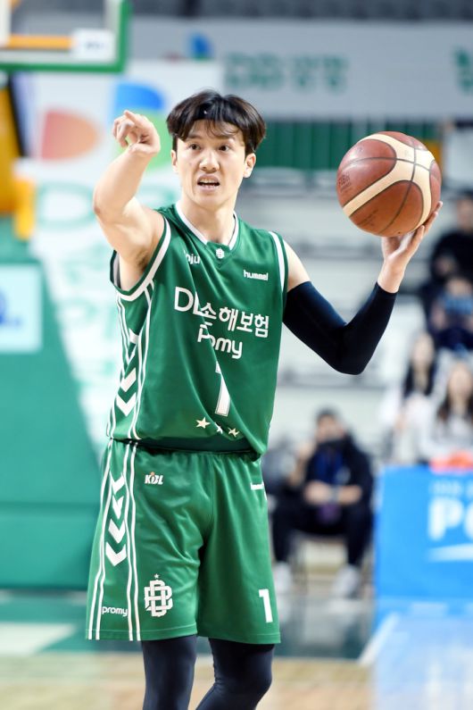 DB 시절 박찬희의 모습. 사진 | KBL