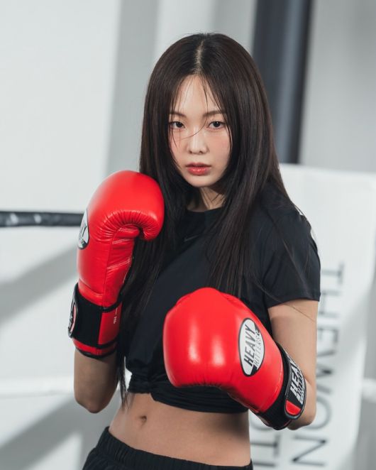 사진 | 금새록 SNS