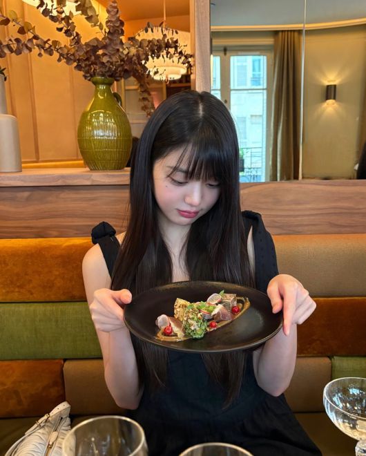 장원영 인스타그램.