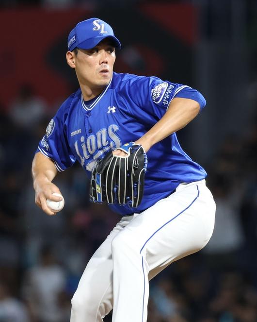 삼성 김재윤이 19일 창원NC파크에서 열린 2025 KBO리그 정규시즌 NC전에서 역투하고 있다. 사진 | 삼성 라이온즈