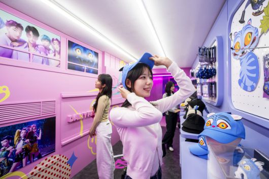 ‘케데헌’ 굿즈샵. 사진 | 에버랜드