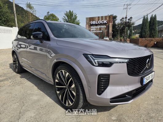 볼보 XC90. 토르 망치를 형상화한 헤드라이트가 인상적이다. 양평 | 원성윤 기자 socool@sportsseoul.com