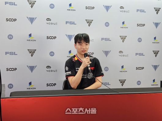 T1 ‘유민’ 김유민이 14일 서울 잠실DN콜로세움에서 열린 2025 FSL 서머 16강 승리 후 취재진 인터뷰에 임하고 있다. 잠실 | 강윤식 기자 skywalker@sportsseoul.com
