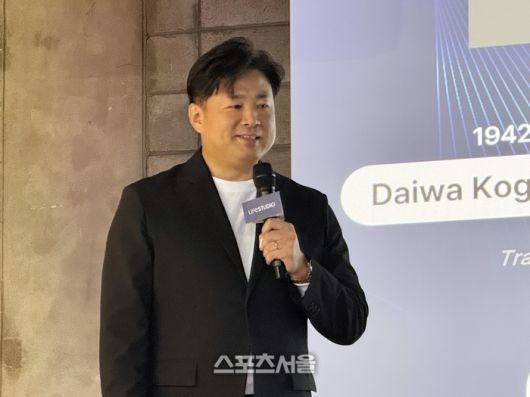 한국엡손㈜  모로후시 준 대표이사가 21일 ‘라이프스튜디오 시리즈’ 론칭 기자간담회에서 신제품의 다양한 기능과 비전을 설명하고 있다. 사진 | 표권향 기자 gioia@sportsseoul.com