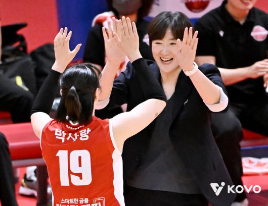 페퍼저축은행 장소연 감독.제공 | 한국배구연맹