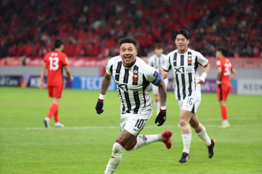 지난달 상하이 하이강(중국)과 ACLE 원정 경기에서 득점포를 가동한 뒤 세리머니하는 FC서울의 린가드. 사진 | FC서울