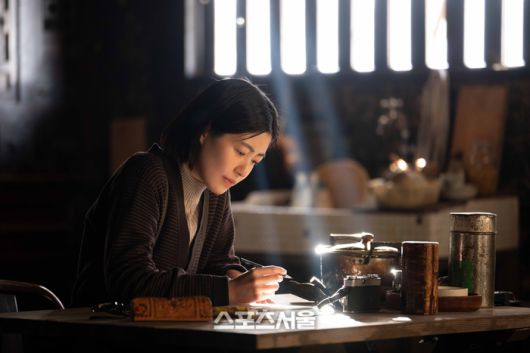 사진|소속사 팡파레, 엣나인필름, 비터스엔드(Bitters End, Inc)