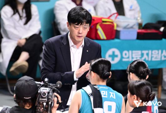GS칼텍스 이영택 감독.제공 | 한국배구연맹