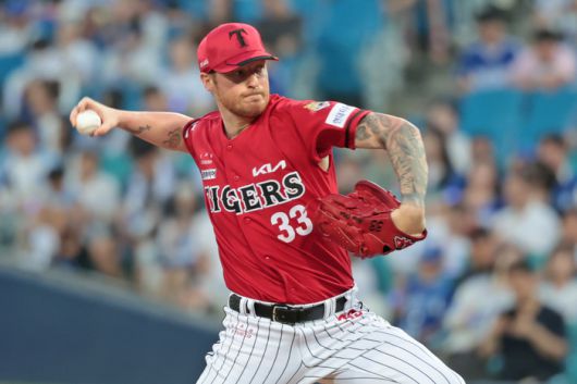 KIA 올러가 13일 대구삼성라이온즈파크에서 열린 2025 KBO리그 삼성전에 선발 등판해 역투하고 있다. 사진 | KIA 타이거즈