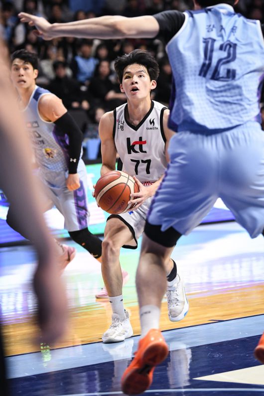 수원 KT 강성욱. 사진 | KBL