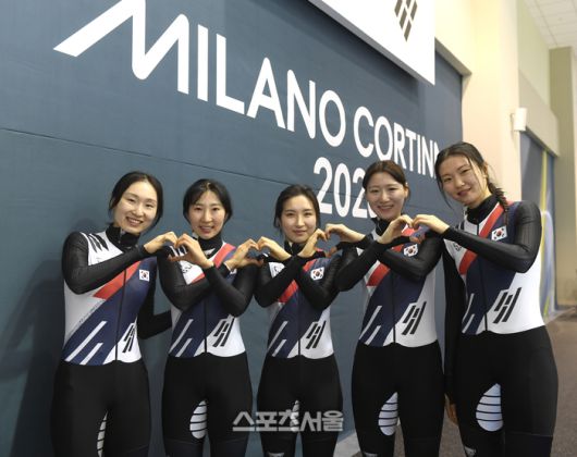 최민정, 이소연, 김길리, 노도희, 심석희(왼쪽부터).