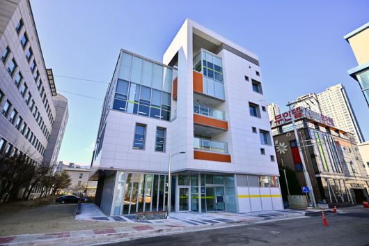 장애인종합복지센터 외부 전경. 사진|속초시청