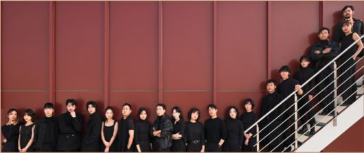 국립청년극단 20명의 배우들(가다나다 순)김재민, 김재형, 김태완, 김해미, 문지영, 소진희, 심규형, 심효민, 안성진, 양도담, 오채령, 이승은, 이용우, 이효선, 임채현, 전성환, 정영록, 조은진, 조찬미, 황혜원.  사진|국립극단