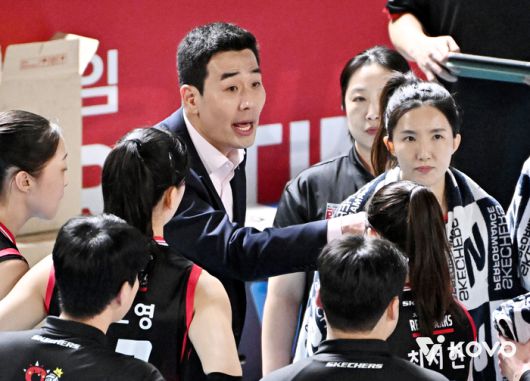 정관장 고희진 감독.제공 | 한국배구연맹