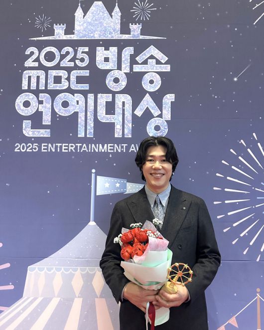 이상순. 사진 | 안테나 SNS