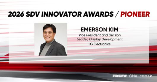 LG전자 김경락 디스플레이개발리더(상무)가 차량용 디스플레이를 단순 표시 장치에서 SDV 핵심인 지능형 인터페이스로 발전시킨 점을 높이 평가받아 ‘선구자(Pioneer)’ 부문을 수상했다. 사진 | LG전자