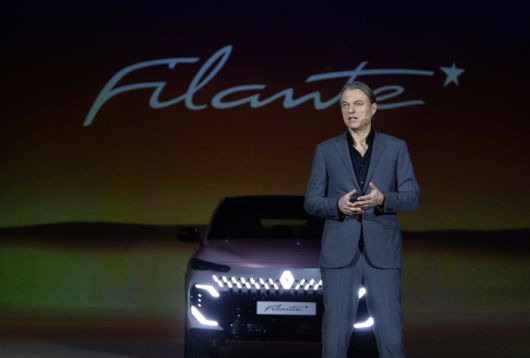 르노그룹의 디자인 총괄 로렌스 반 덴 아커(Laurens van den Acker) 부회장. 사진 | 르노코리아