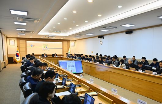 2025년 민선8기 주요 인프라 구축사업 점검회의.  사진|속초시청