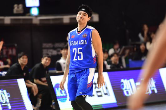 톨렌티노가 17일 서울 잠실실내체육관에서 열린 2025~2026 LG전자 프로농구 올스타전 전야제 경기에 임하고 있다. 사진 | KBL