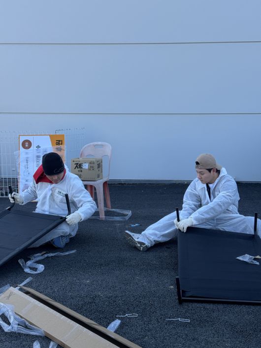 SSG 이지영이 최근 경기도 김포에 위치한 유기견 보호소 아지네 마을에서 봉사활동을 진행했다. 사진 | SSG 랜더스