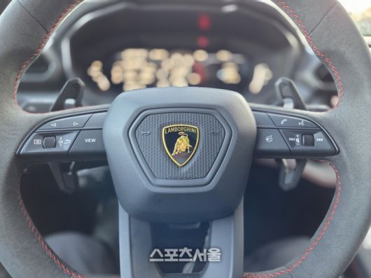 람보르기니 우루스 SE. 양평 | 원성윤 기자 socool@sportsseoul.com