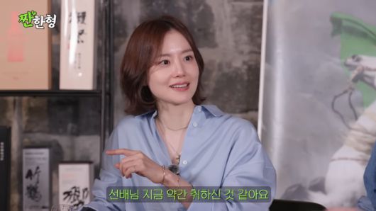 문채원. 유튜브 채널 ‘짠한형 신동엽’