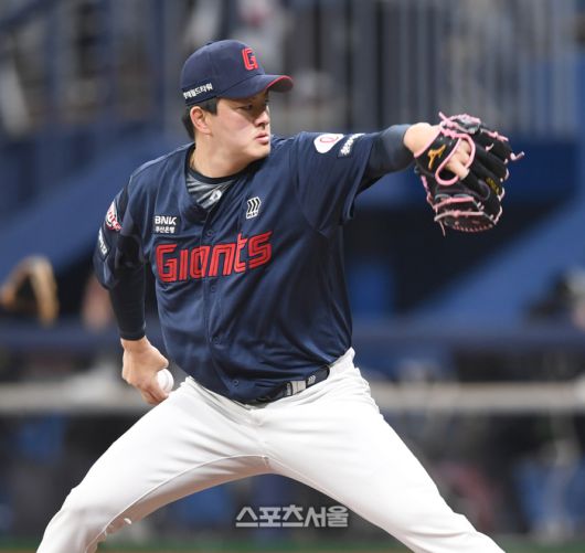 롯데 김원중. 최승섭 기자 thunder@sportsseoul.com