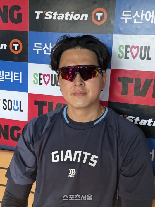 롯데 김원중이 인터뷰에 임하고 있다. 잠실 | 박연준 기자 duswns0628@sportsseoul.com