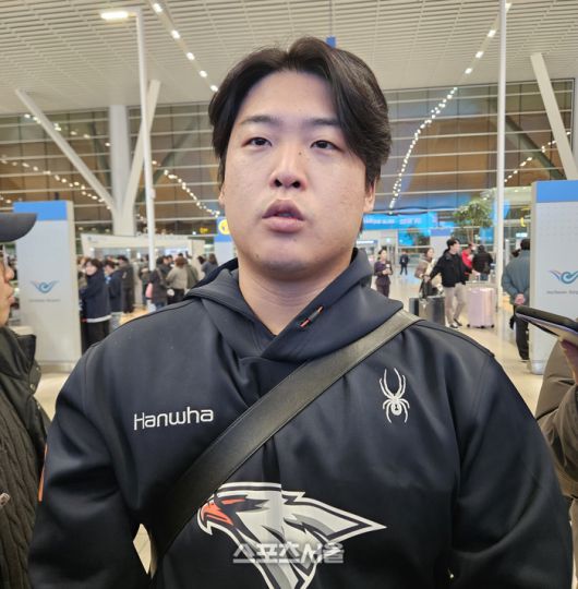 한화 강백호가 23일 인천국제공항에서 2026 스프링캠프 출국 전 인터뷰에 응했다. 인천국제공항 | 김동영 기자 raining99@sportsseoul.com
