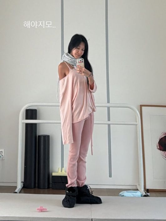 사진ㅣ윤혜진 SNS