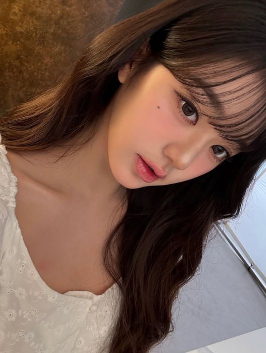 사진ㅣ장원영 SNS