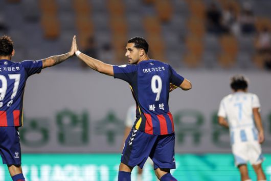 싸박 / 사진=한국프로축구연맹 제공