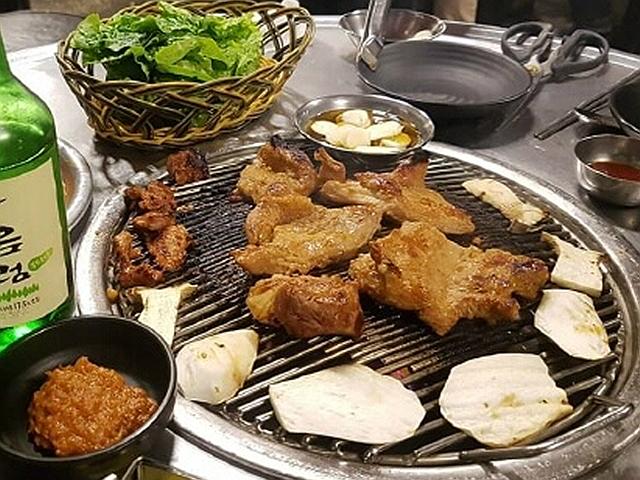 칼 퇴근 실패하게 만드는 공덕역 맛집10 : ZUM 허브