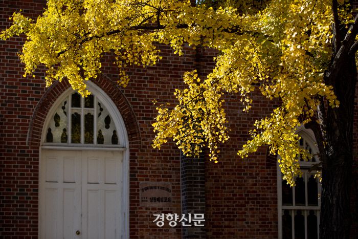 우철훈 선임기자