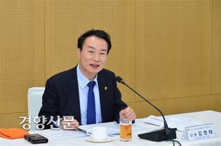 김정태 서울시의회 운영위원장.