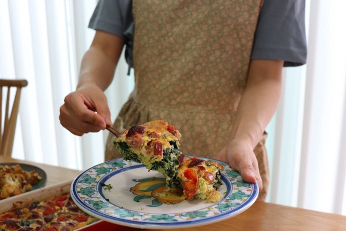 박신혜 작가는 “외국어와 요리를 좋아하는 평범한 직장인 ‘요리 오타쿠’”라고 자신을 소개했다. 사진| 박신혜 제공