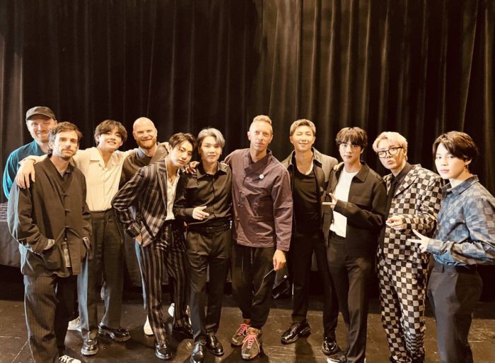 방탄소년단과 콜드플레이.