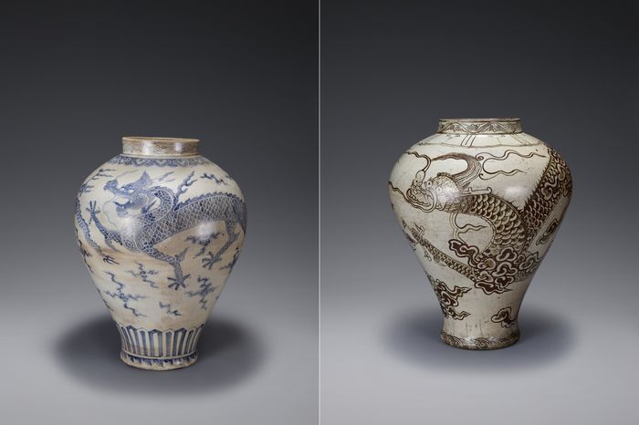 문양들을 비교하는 것도 백자 감상의 즐거움이다. 용을 표현한 ‘백자청화 운룡문 호’(18세기, 왼쪽)와 ‘백자철화 운룡문 호’(17세기). 리움미술관 제공