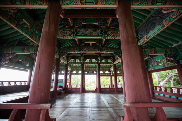 경포대 내부 모습. 문화재청 제공