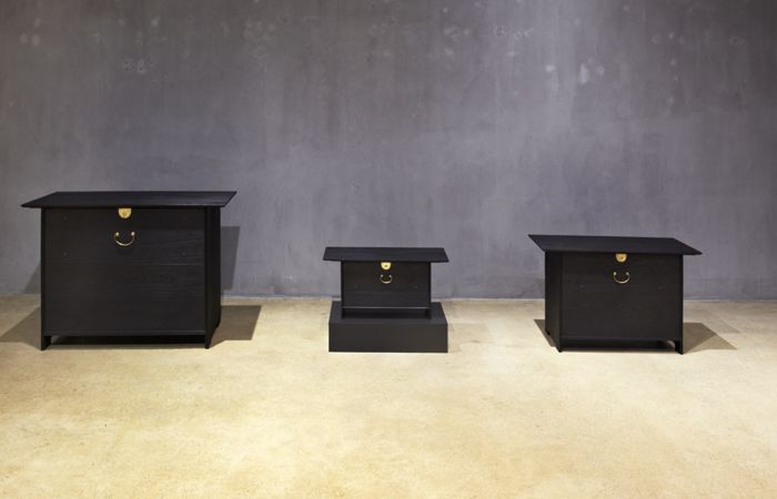 방석호, 일월문 책반닫이. 아트스페이스3 제공