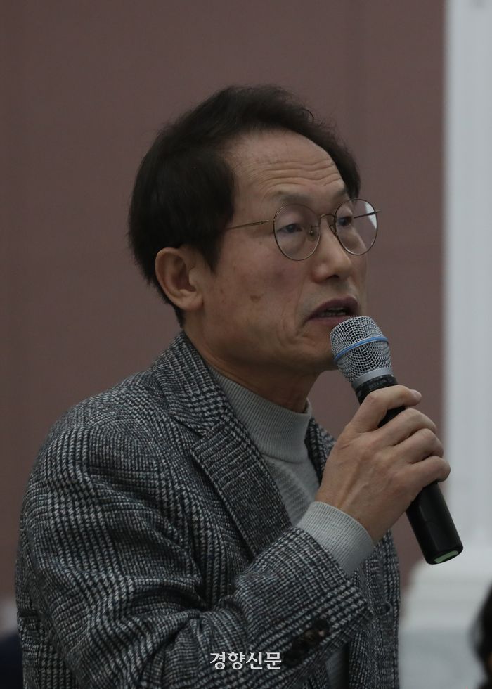 조희연 서울시 교육감이 26일 서울시민청에서 열린 제9회 학생인권의 날 기념식에서 서울특별시 학생인권 조례의 주요 조문을 낭독하고 있다.