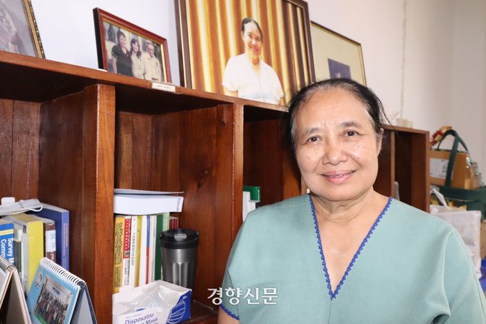 신시아 마웅 원장이 지난 17일 태국 매솟의 매따오 클리닉에서 경향신문과 인터뷰하고 있다. 매솟｜김서영 순회특파원