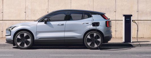 볼보 순수전기차 EX30