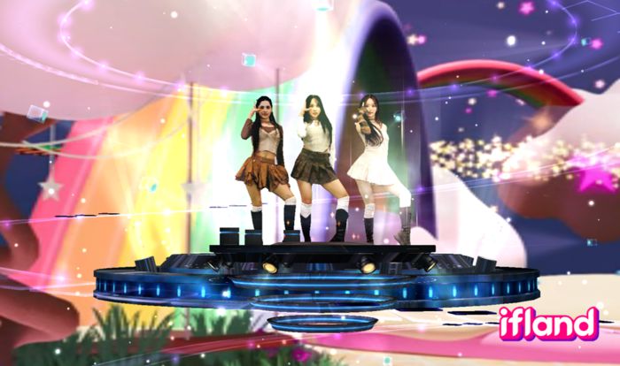 SK텔레콤 이프랜드에서 활동하는 ‘트리플 아이즈’