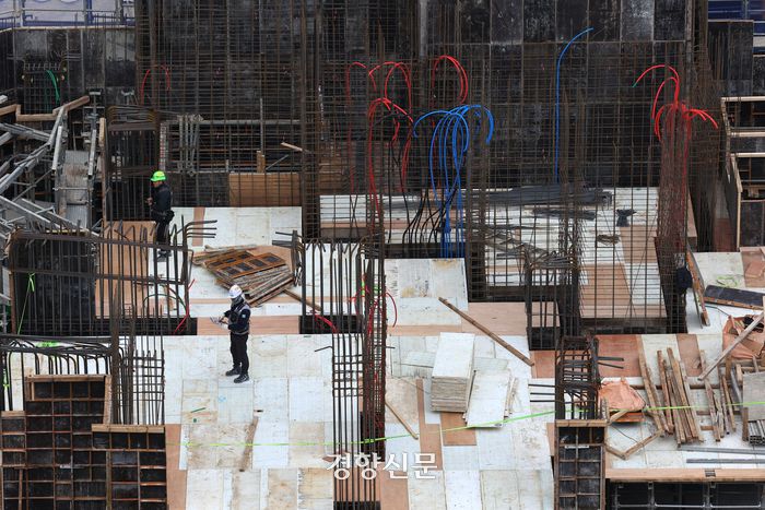 지난달 7일 서울의 한 주택 재개발 현장. 조태형 기자