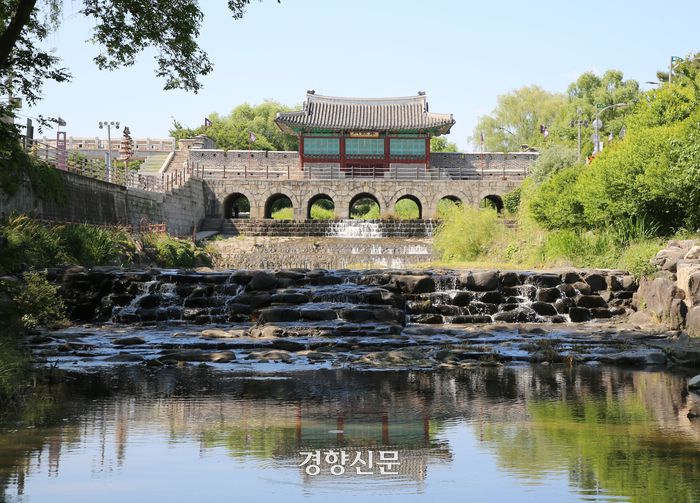 화홍문. 이윤정 기자