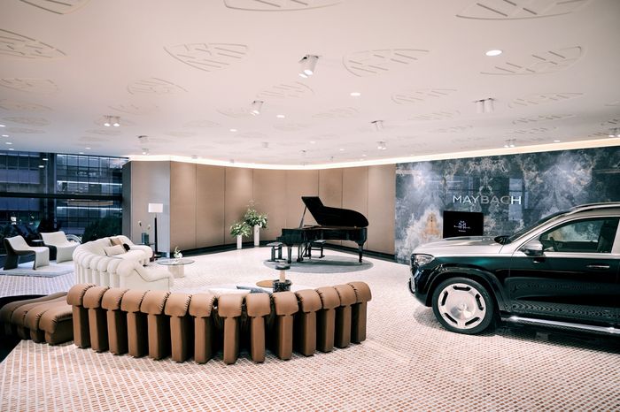 메르세데스-벤츠 공식 딜러사인 한성자동차(대표 마르코 킴)가 메르세데스-마이바흐 고객만을 위한 문화예술 프로그램 ‘Memorable Moments(추억으로 남을 순간)’를 시작한다고 지난 13일 밝혔다. 한성자동차 제공