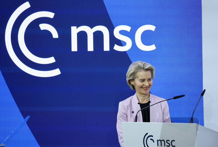 우르줄라 폰데어라이엔 유럽연합(EU) 집행위원장이 지난 14일(현지시간) 뮌헨안보회의에 참석해 발언하고 있다. 로이터연합뉴스